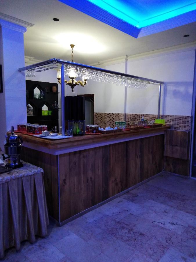 Glaros Otel 2*