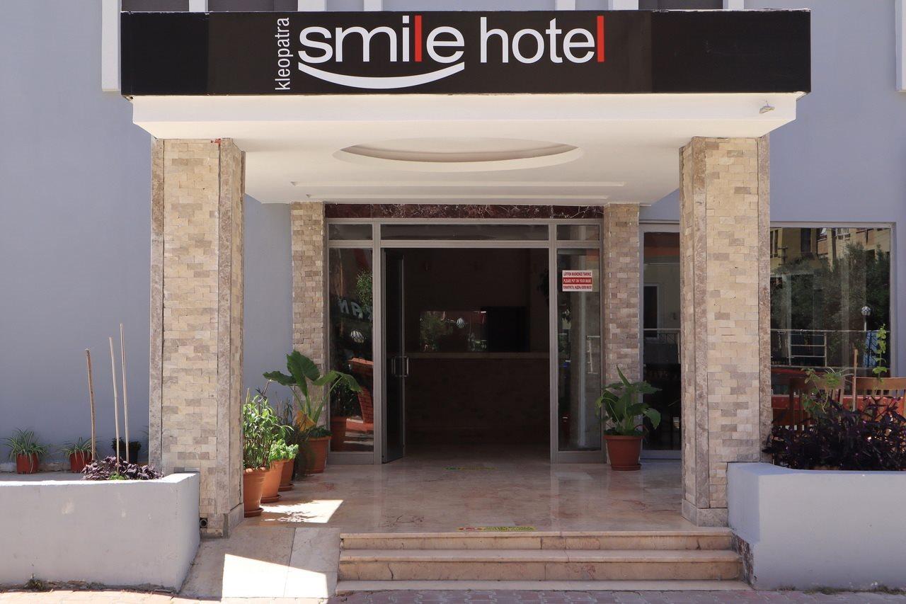 Glaros Hotell 2*