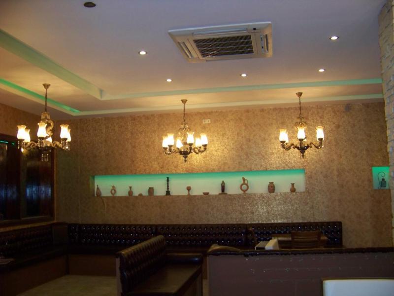 Hotell Glaros 2*